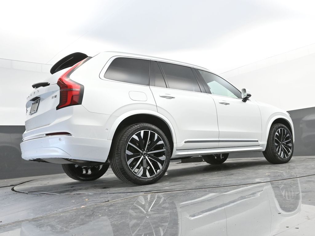 2026 Volvo XC90 Plus - Photo 44