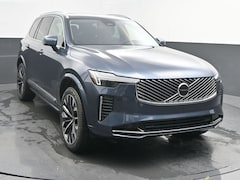 2026 Volvo XC90 B5 Core SUV