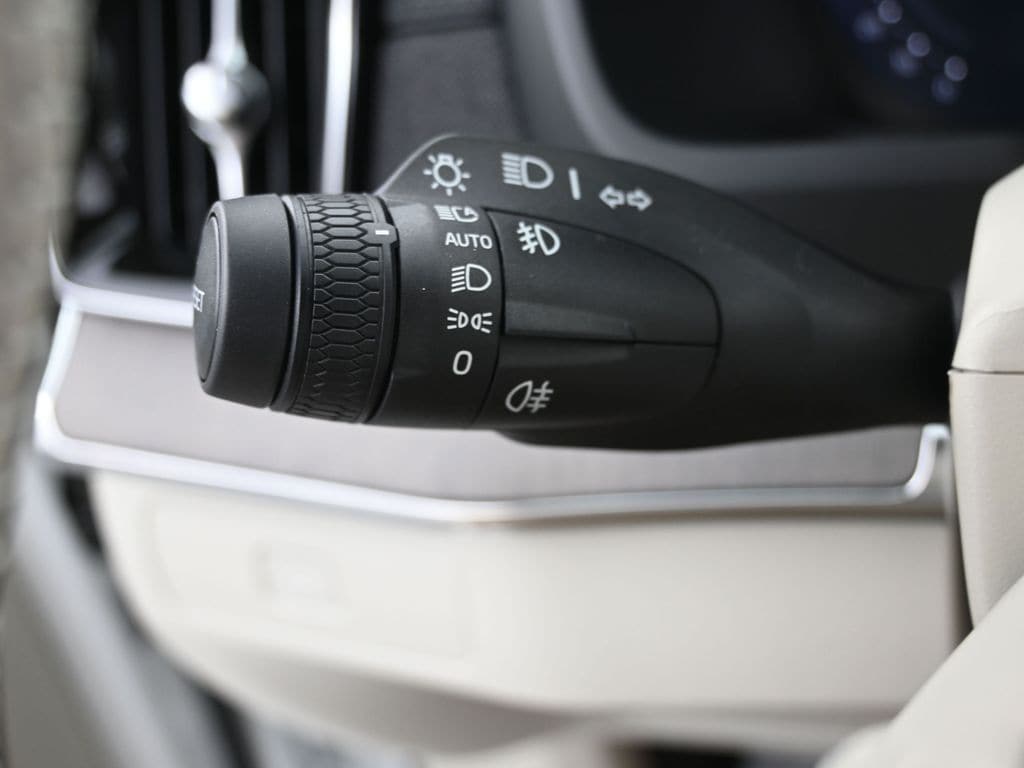 2026 Volvo XC90 Ultra - Photo 16