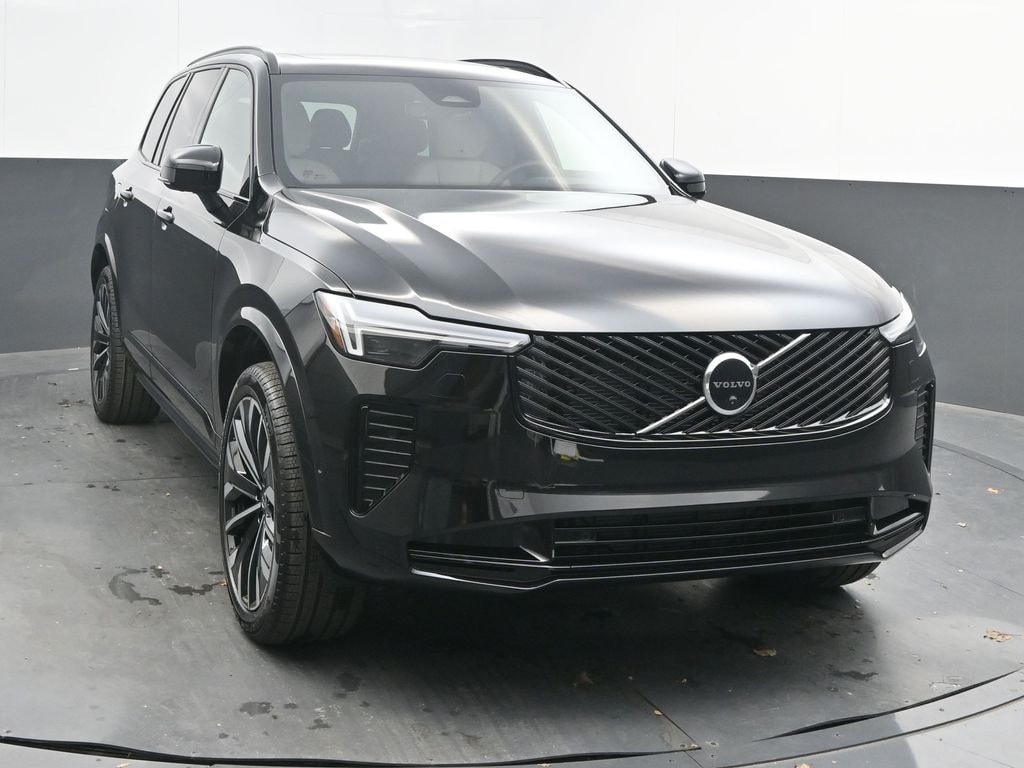 New 2026 Volvo XC90 B6 Ultra Dark Theme 7-Seater SUV