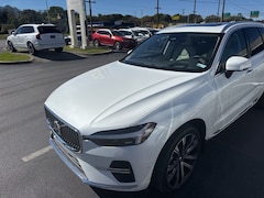 2023 Volvo XC60 B5 Ultimate Bright Theme SUV