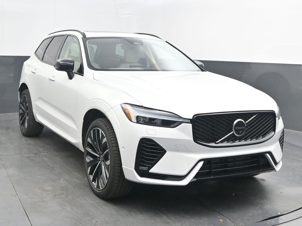 2026 Volvo XC60 Ultra's photo