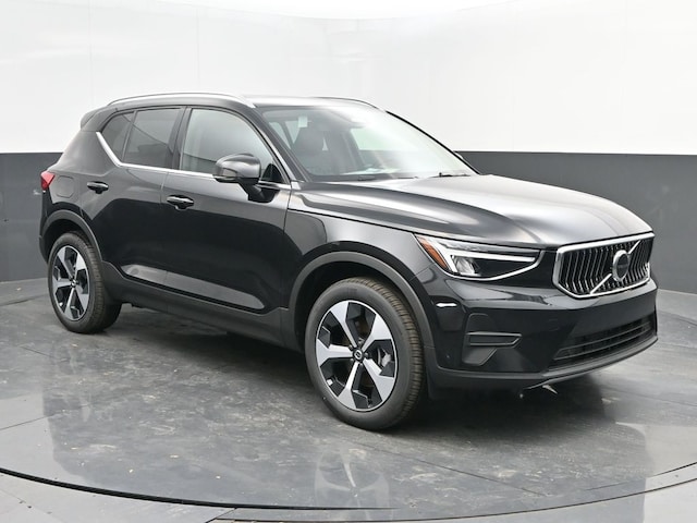 New 2025 Volvo XC40 B5 Core Bright Theme AWD SUV for Sale in Huntsville, AL