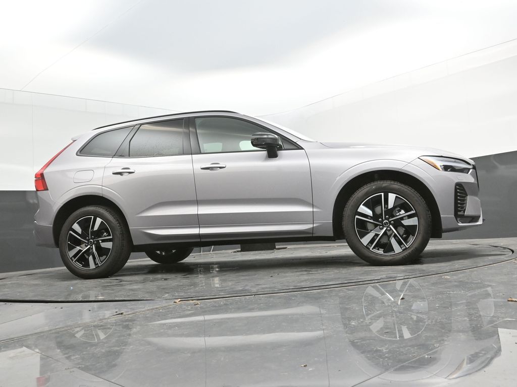 2026 Volvo XC60 Core - Photo 53