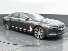 2025 Volvo S90 B6 Plus Sedan