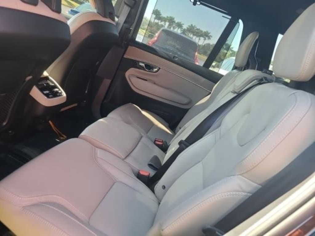 Certified 2025 Volvo XC90 B6 Ultra SUV