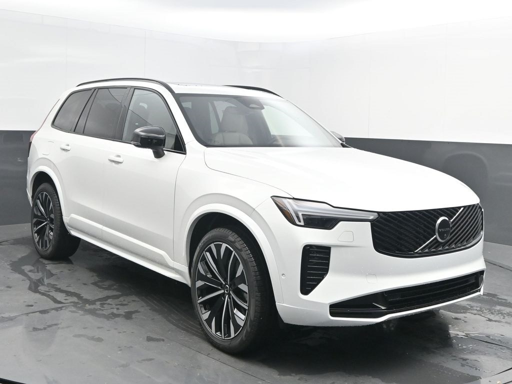 2026 Volvo XC90 Ultra's photo