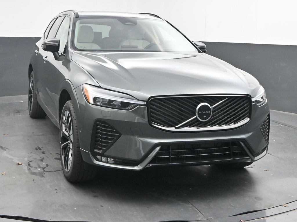 2026 Volvo XC60 Ultra's photo