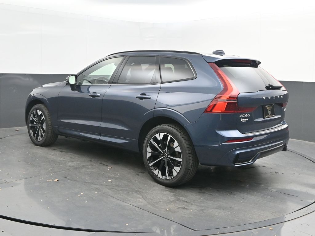 New 2026 Volvo XC60 B5 Plus SUV