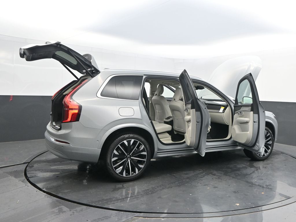 2026 Volvo XC90 Ultra - Photo 56