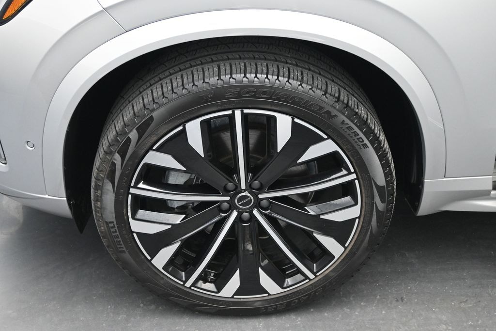 Certified 2025 Volvo XC90 B5 Plus SUV