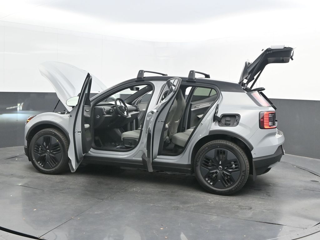 2026 Volvo EX30 Ultra - Photo 39