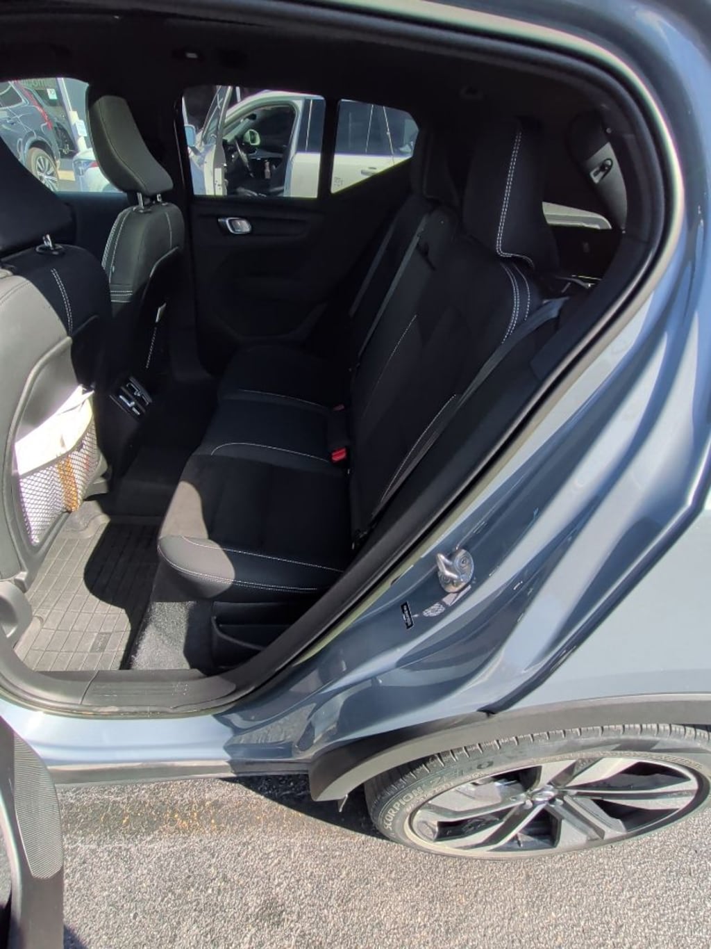 Certified 2023 Volvo XC40 B5 Plus Dark Theme SUV