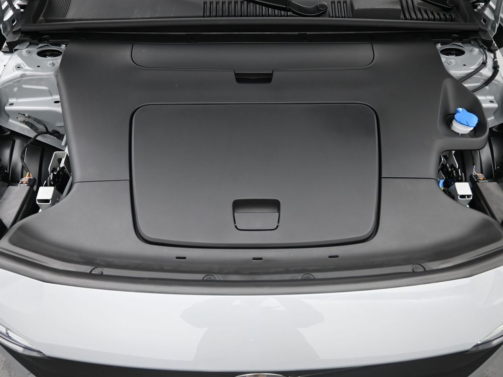 2026 Volvo EX30 Ultra - Photo 12