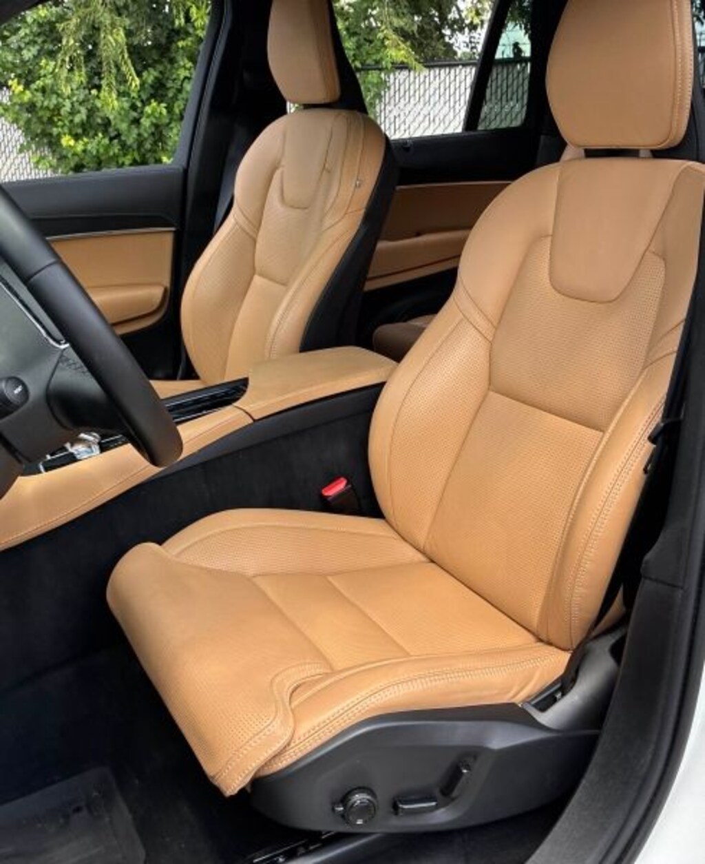 Used 2024 Volvo XC90 Recharge Plug-In Hybrid Ultimate SUV