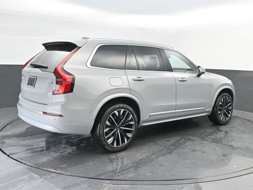 2026 Volvo XC90 Ultra - Photo 7