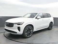 2026 Volvo XC90 plug-in hybrid T8 Ultra 7-Seater SUV