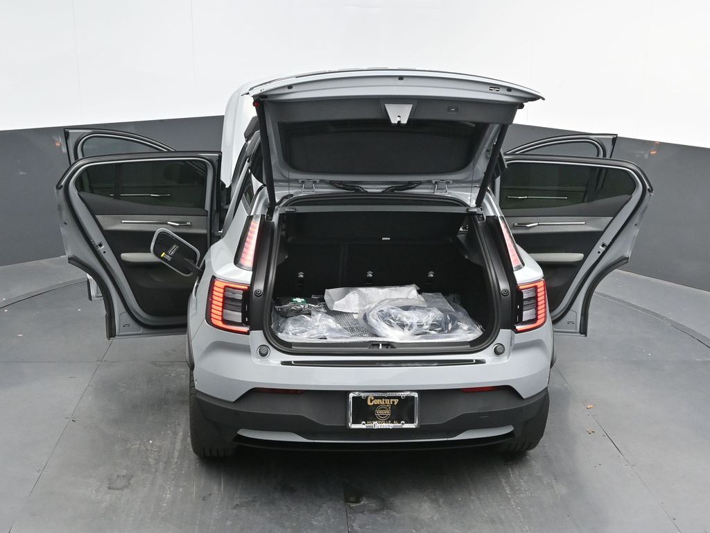 2026 Volvo EX30 Ultra - Photo 40
