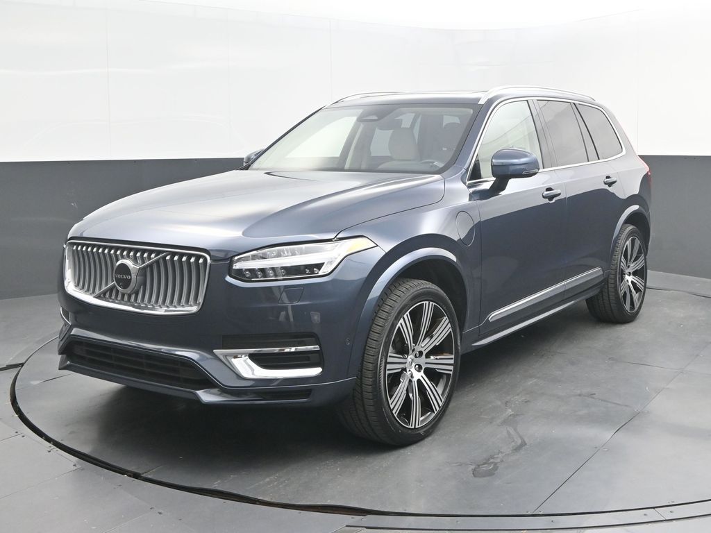 2025 Volvo XC90 Plug-In Hybrid