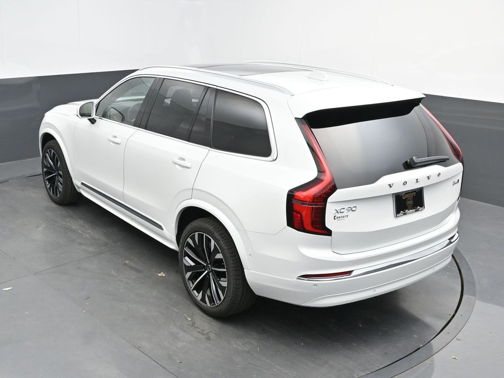 2026 Volvo XC90 Ultra - Photo 42