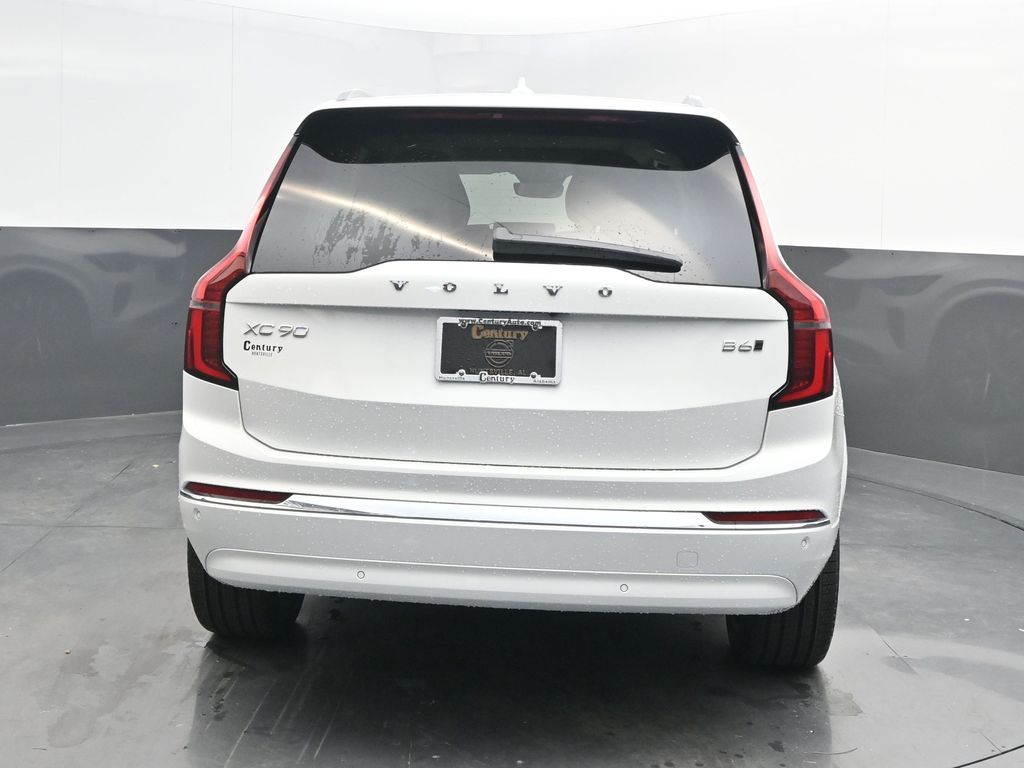 2026 Volvo XC90 Ultra - Photo 6