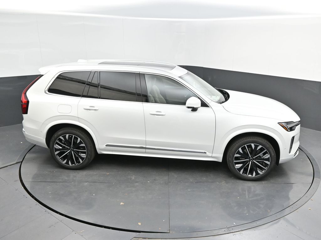 2026 Volvo XC90 Ultra - Photo 45