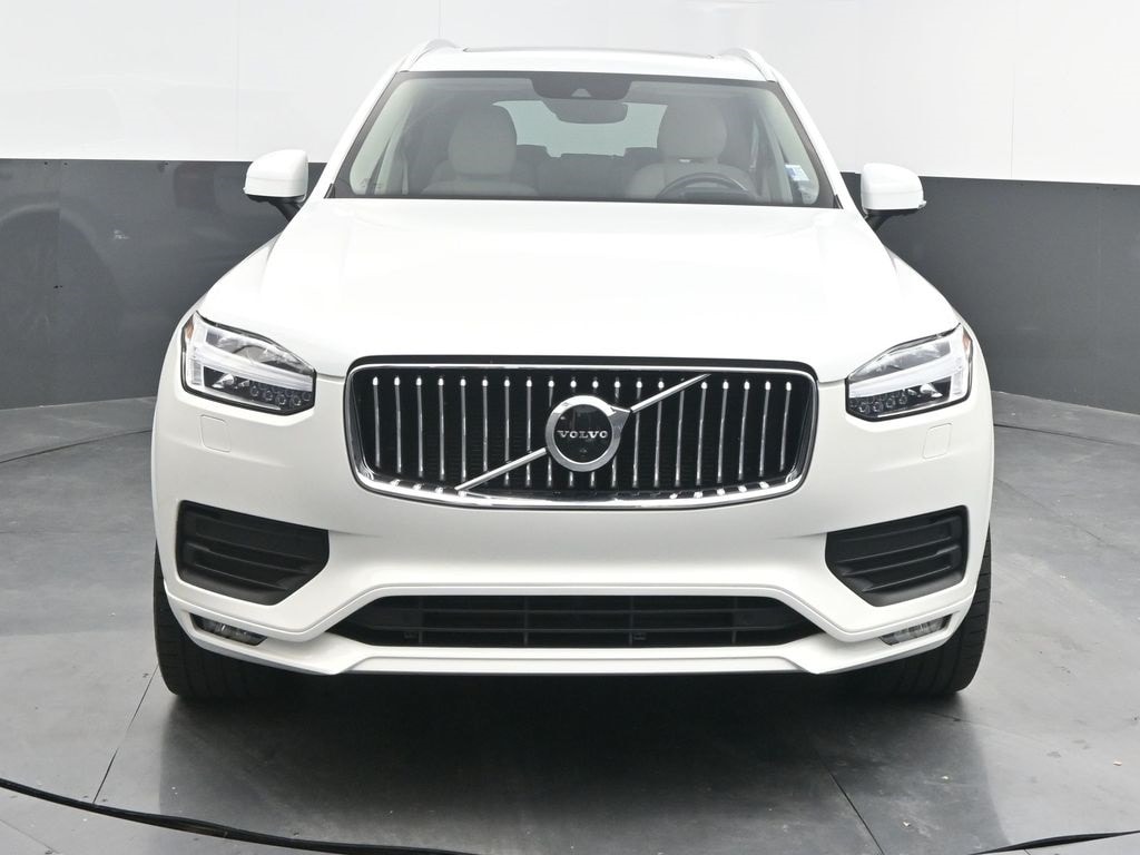 Used 2022 Volvo XC90 T6 Momentum SUV