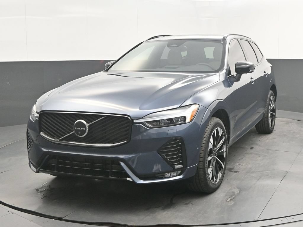 2026 Volvo XC60 Plus