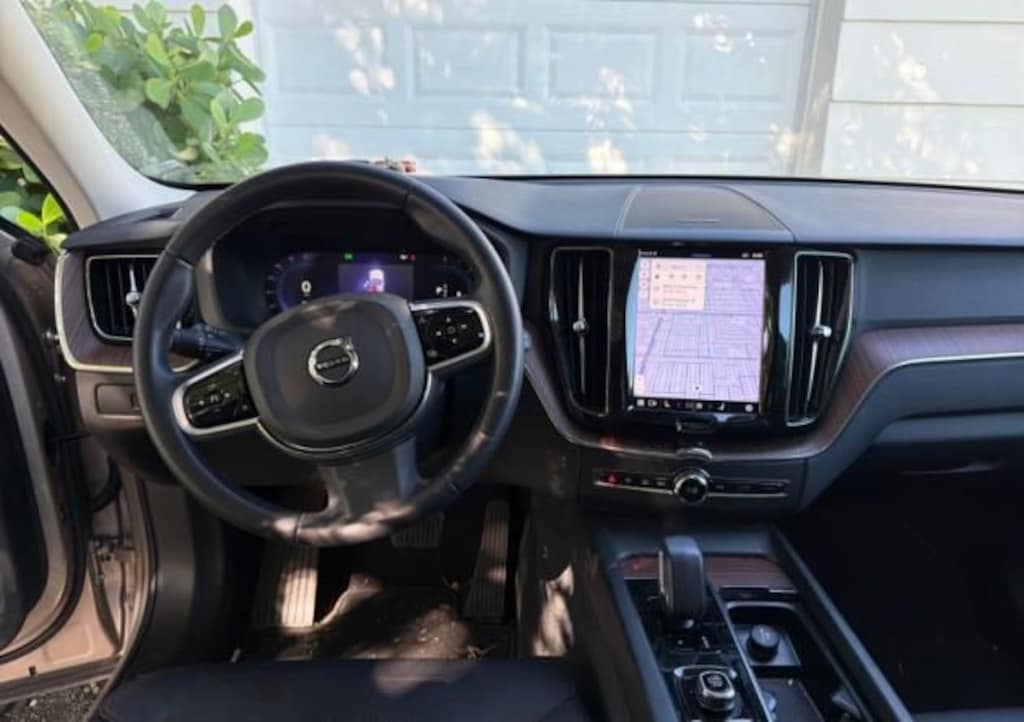 Certified 2023 Volvo XC60 B5 Plus Bright Theme SUV