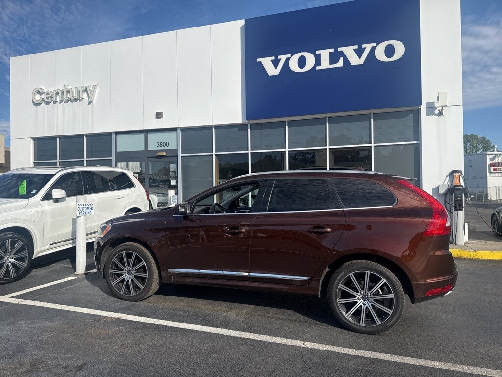 Used 2016 Volvo XC60 T6 Drive-E Platinum SUV