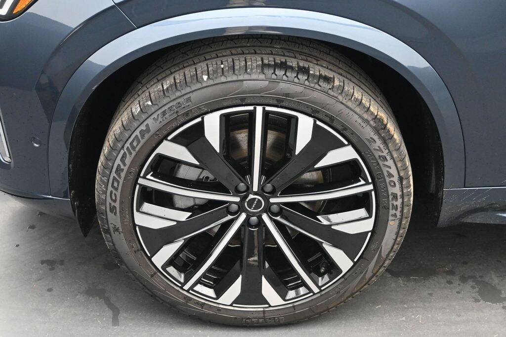 New 2026 Volvo XC90 B6 Ultra 6-Seater SUV