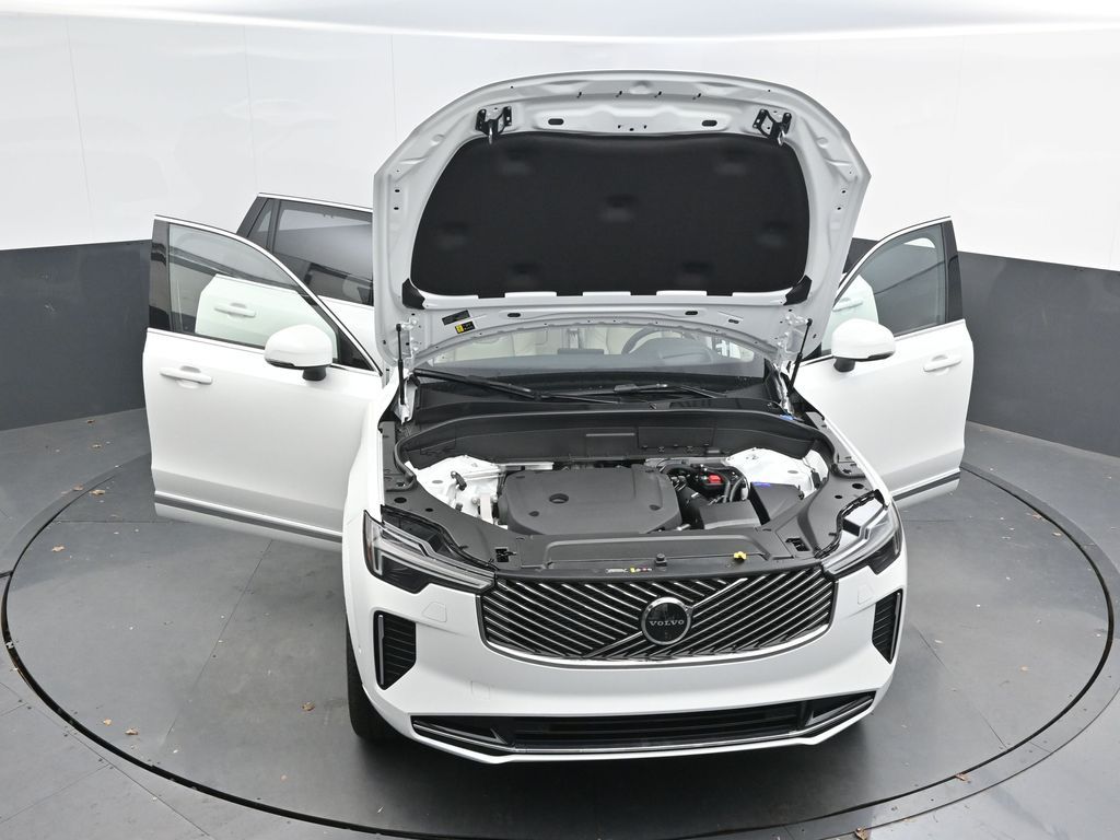 2026 Volvo XC90 Ultra - Photo 42