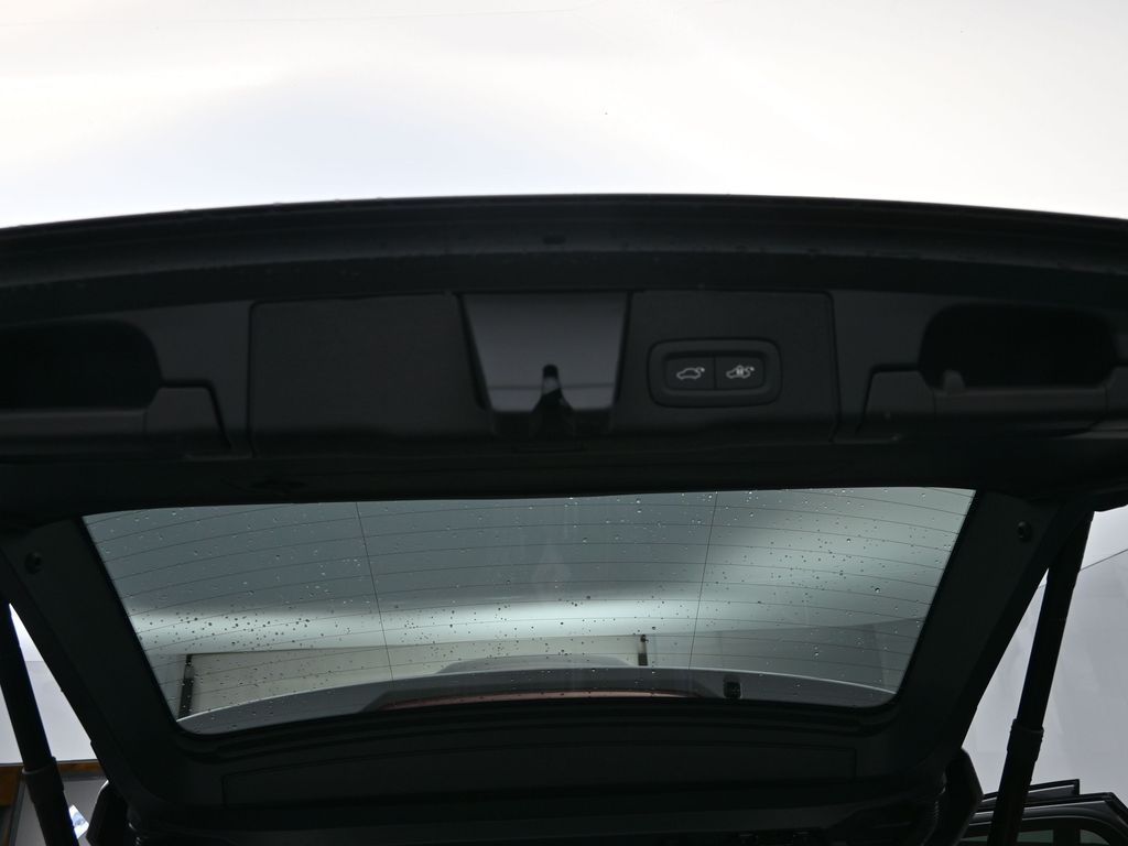 2026 Volvo XC60 Core - Photo 31
