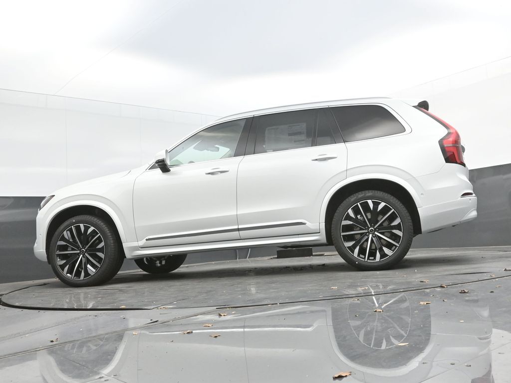 2026 Volvo XC90 Ultra - Photo 32