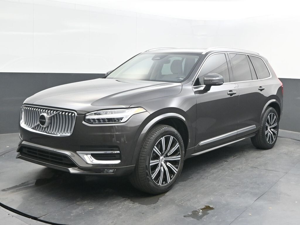 2024 Volvo XC90 B5 Core photo 2