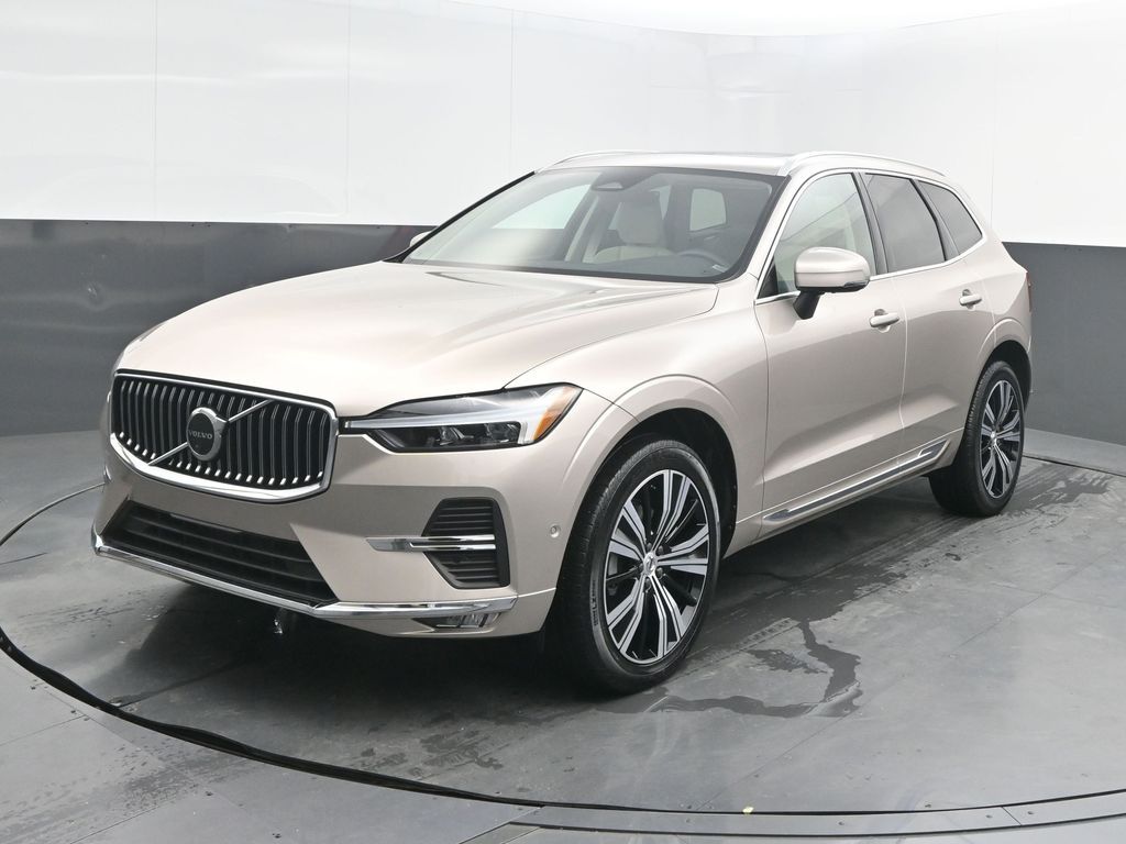 2023 Volvo XC60 Plus