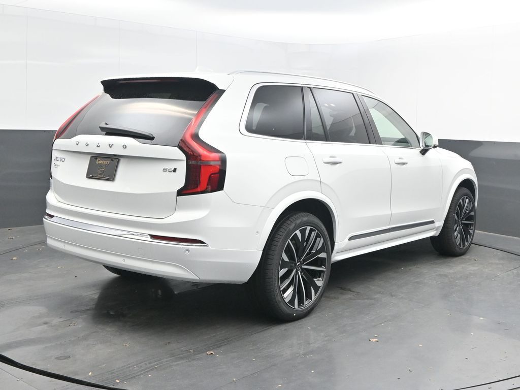 2026 Volvo XC90 Ultra - Photo 7