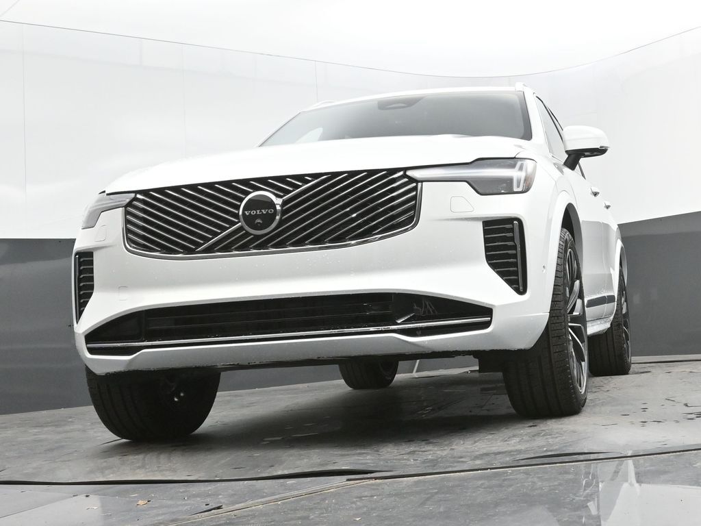 2026 Volvo XC90 Plus - Photo 47