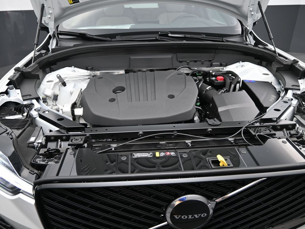 2026 Volvo XC60 Core - Photo 39