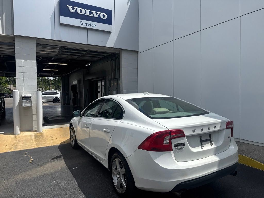 Used 2013 Volvo S60 T5 Premier Sedan