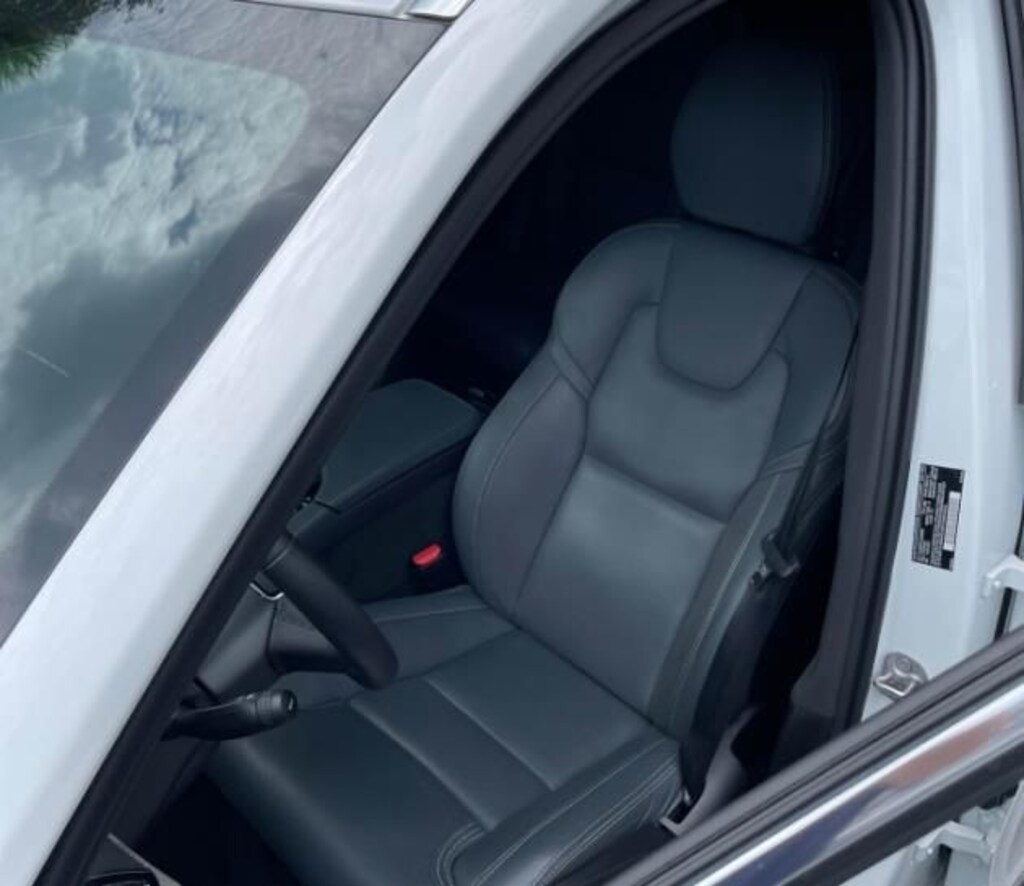 Used 2025 Volvo XC90 Plug-In Hybrid T8 Ultra SUV