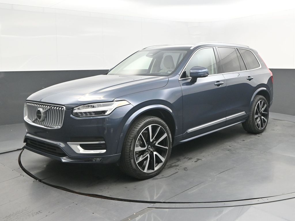 2024 Volvo XC90 B6 Ultimate 7-Seater Bright theme 4WD's photo