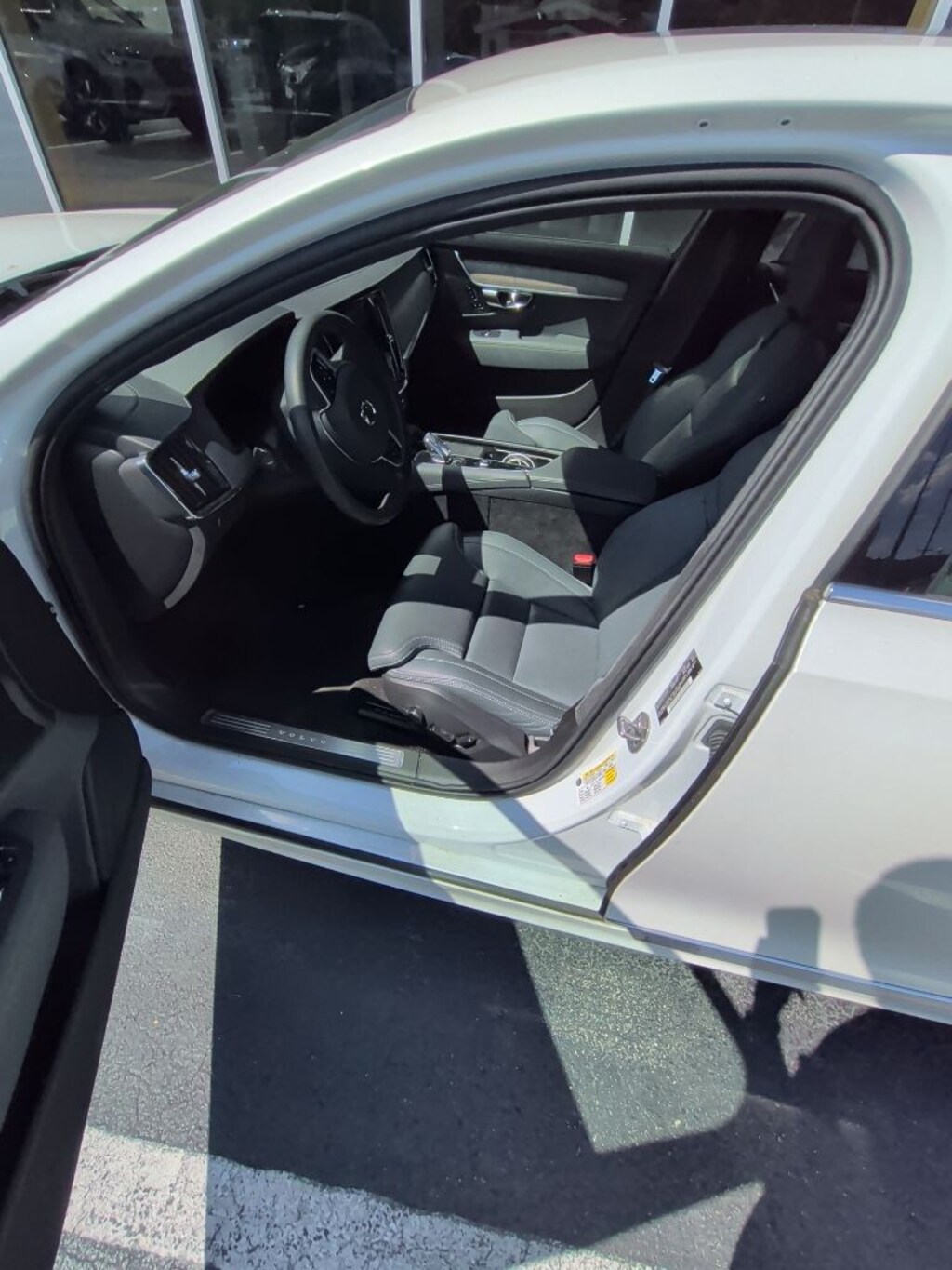 Used 2022 Volvo S90 B6 Inscription Sedan