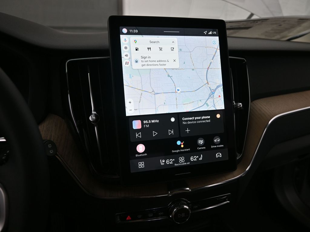 2026 Volvo XC60 Core - Photo 22