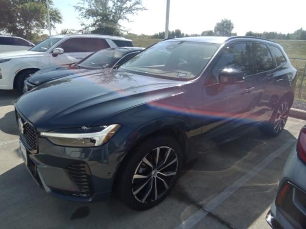 Certified 2024 Volvo XC60 B5 Plus Dark Theme SUV