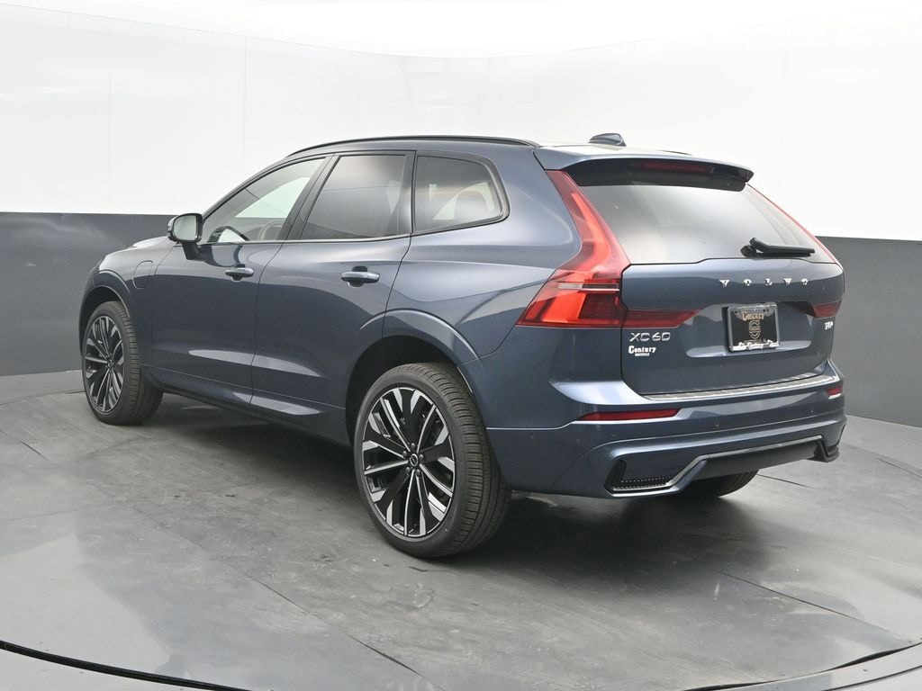 New 2026 Volvo XC60 plug-in hybrid T8 Ultra SUV