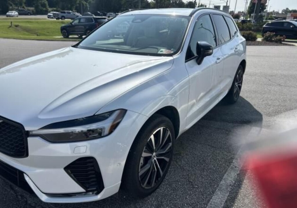 Used 2023 Volvo XC60 B5 Plus Dark Theme SUV