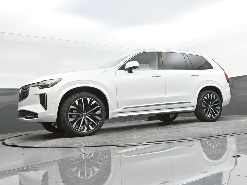 2026 Volvo XC90 Ultra - Photo 48