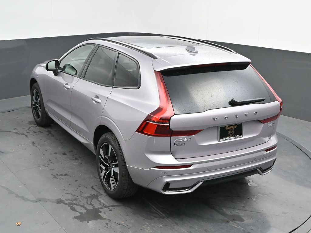 2026 Volvo XC60 Core - Photo 42