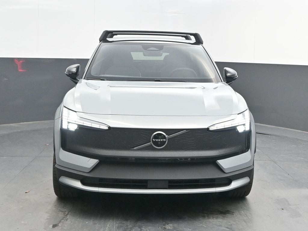 2026 Volvo EX30 Ultra - Photo 10
